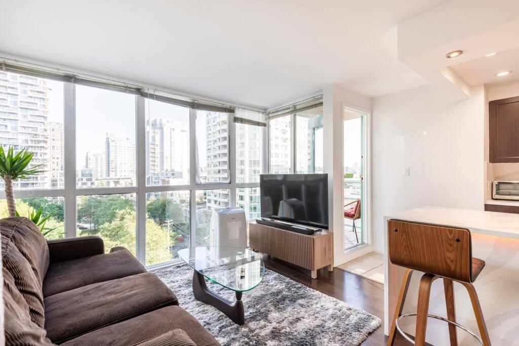 Luxury 2-bedroom Side Yaletown Appartement *